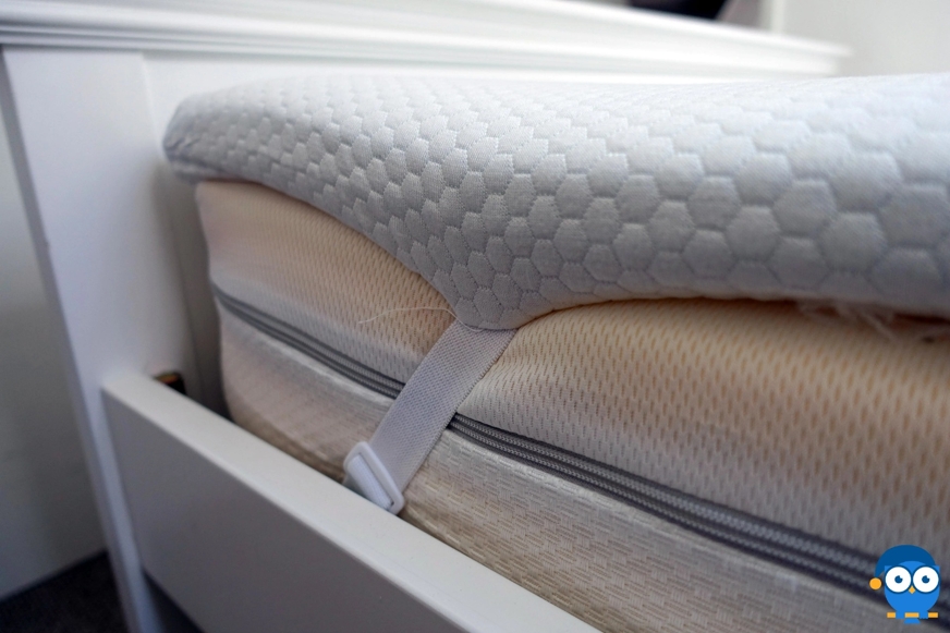 Panda topper cover with straps